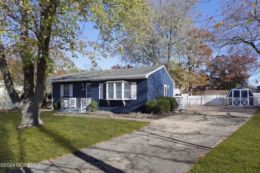 Cozy 2 Bedroom One bath home in a sought- after neighborhood in - Beach Home for sale in Toms River, New Jersey on Beachhouse.com