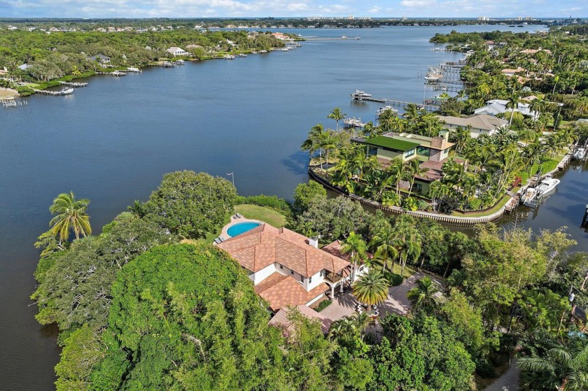 Discover an extraordinary waterfront opportunity--a - Beach Home for sale in Jupiter, Florida on Beachhouse.com