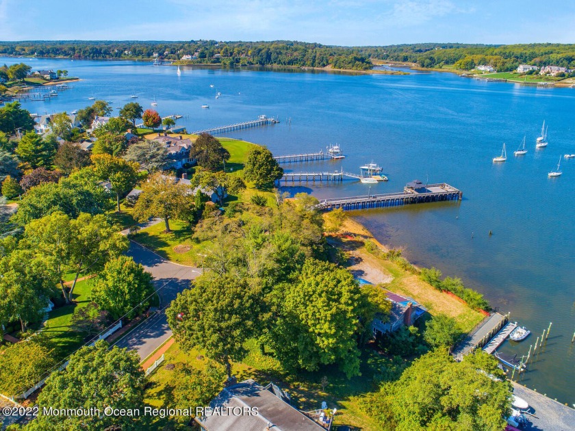 RARE OPPORTUNITY! Premium WATERFRONT property w/ RIPARIAN GRANT - Beach Home for sale in Fair Haven, New Jersey on Beachhouse.com
