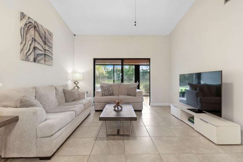 This beautifully updated 2-bedroom, 2-bath villa blends comfort - Beach Home for sale in Boynton Beach, Florida on Beachhouse.com