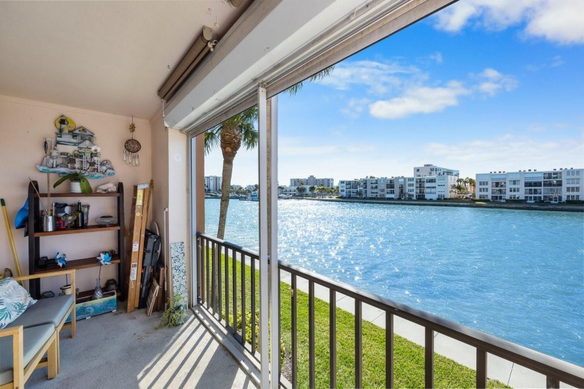 PRICE IMPROVEMENT! CORNER UNIT WITH WATER VIEWS! Owners Ready to - Beach Condo for sale in South Pasadena, Florida on Beachhouse.com