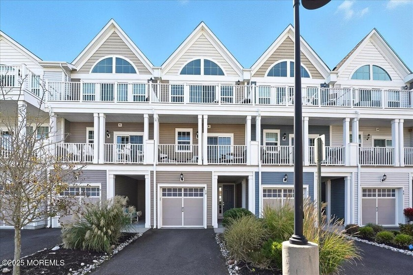 Experience premier coastal living in this upgraded 3BR, 3.5BA - Beach Townhome/Townhouse for sale in Highlands, New Jersey on Beachhouse.com