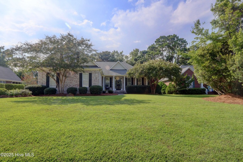 5016 Treybrooke Drive, an impeccably maintained, all-brick - Beach Home for sale in Wilmington, North Carolina on Beachhouse.com