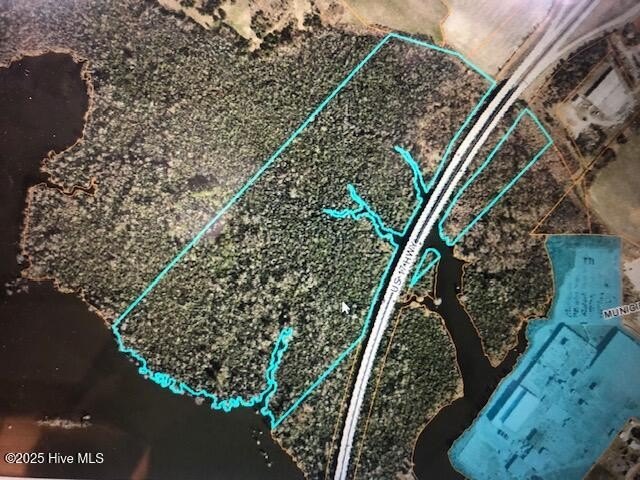 77+- acres of wetlands with 1350 feet of frontage on the Tar - Beach Acreage for sale in Washington, North Carolina on Beachhouse.com