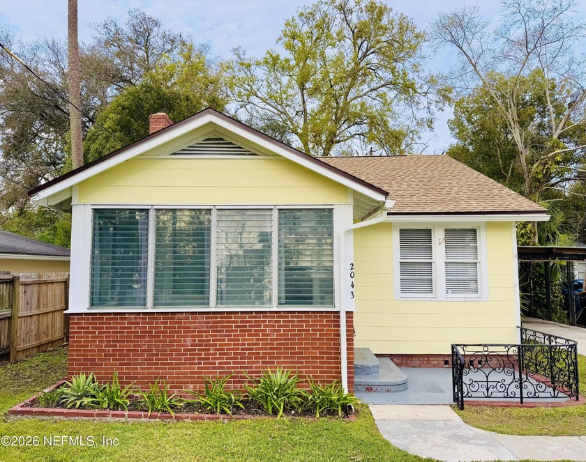 Charming 2-bedroom, 1-bath bungalow in the desirable St - Beach Home for sale in Jacksonville, Florida on Beachhouse.com