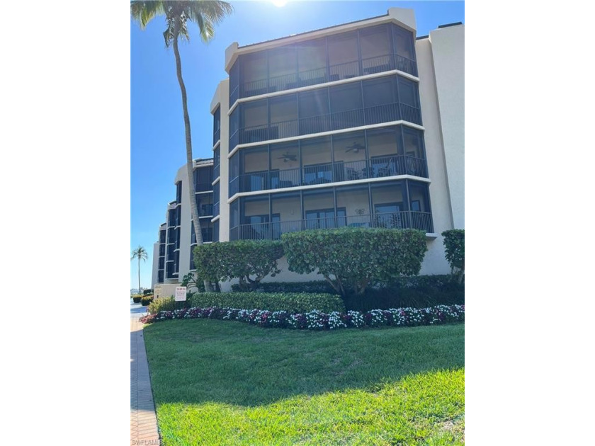 Well appointed,  totally updated 3 bedroom 2 bath condo, with - Beach Condo for sale in Marco Island, Florida on Beachhouse.com