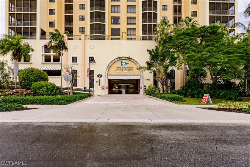 Your dream awaits - Where others vacation you can live!  Pack - Beach Condo for sale in Cape Coral, Florida on Beachhouse.com