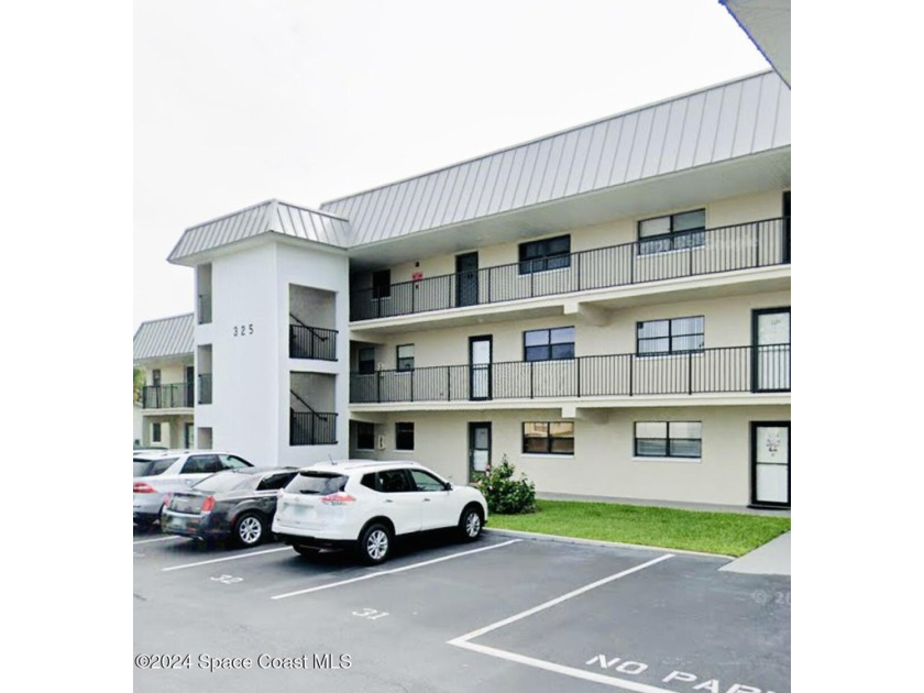 Welcome to this beautiful unit in the desirable Suntree - Beach Condo for sale in Melbourne, Florida on Beachhouse.com