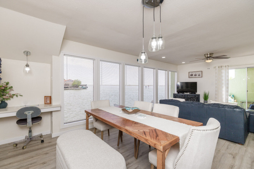 First floor Waterfront Condo w Work Space, Boat Slip & Trailer - Beach Vacation Rentals in Corpus Christi, Texas on Beachhouse.com