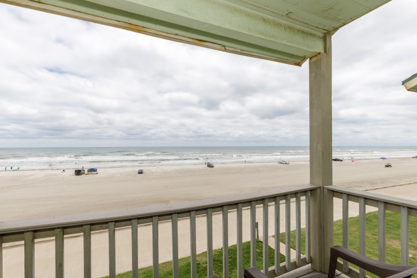 Stunning beachfront condo offering some of the best views on the - Beach Vacation Rentals in Corpus Christi, Texas on Beachhouse.com