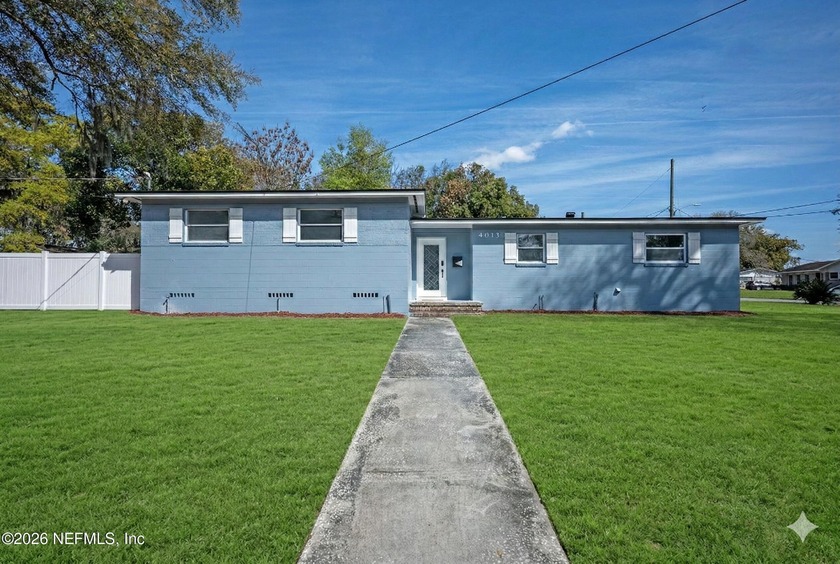 Beautifully remodeled single-family home featuring 3 spacious - Beach Home for sale in Jacksonville, Florida on Beachhouse.com