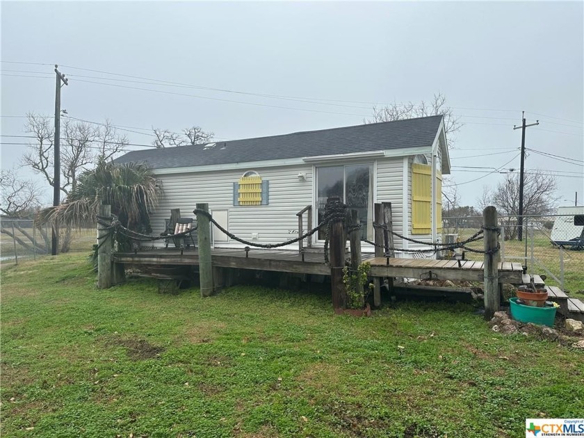 Are you looking for the perfect weekend retreat along the Texas - Beach Home for sale in Seadrift, Texas on Beachhouse.com