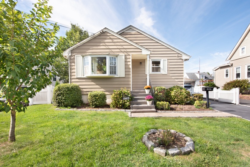 Experience gracious living in this 5 bedroom, 2 full bathroom - Beach Home for sale in Stratford, Connecticut on Beachhouse.com