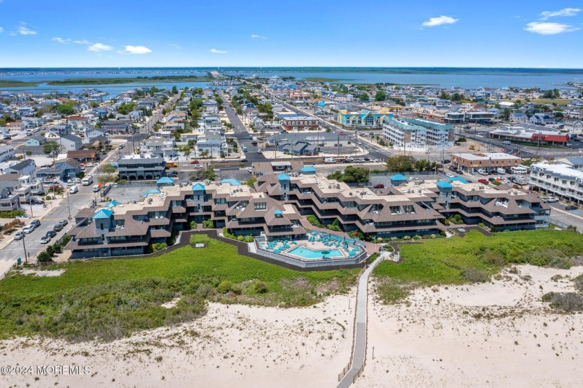 ***OCEANFRONT - SECOND FLOOR UNIT WITH OCEANVIEWS*** Located in - Beach Condo for sale in Ship Bottom, New Jersey on Beachhouse.com