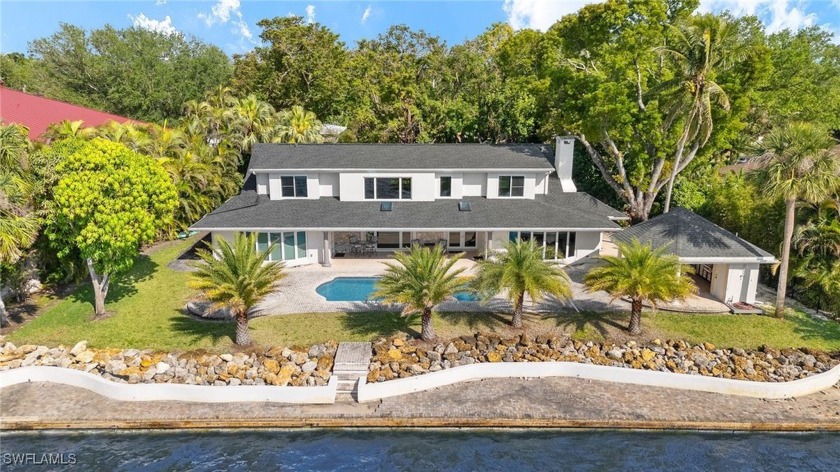 In the charming, sought-after riverside neighborhood off - Beach Home for sale in Fort Myers, Florida on Beachhouse.com