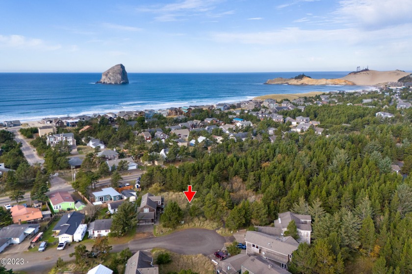 Level lot located in the popular subdivision of Nestucca Ridge - Beach Lot for sale in Pacific City, Oregon on Beachhouse.com