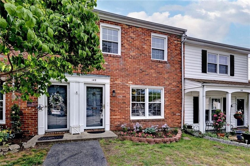 Timeless brick exterior meets elegant living in this lovely - Beach Condo for sale in Newport News, Virginia on Beachhouse.com