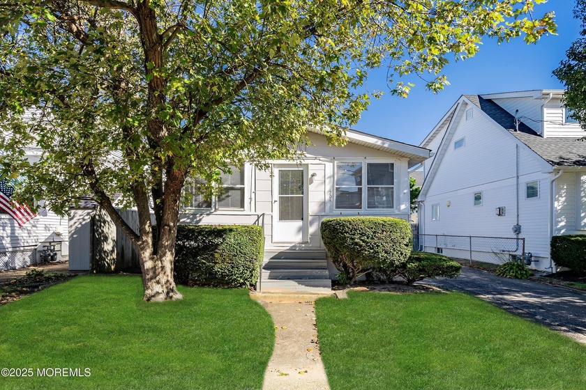 Prime Jersey Shore Location - Belmar Gem! Exceptional - Beach Home for sale in Belmar, New Jersey on Beachhouse.com