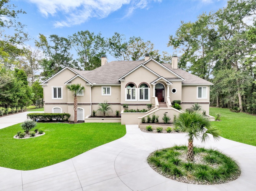 Welcome to 5126 Timber Race Course, a stunningly renovated home - Beach Home for sale in Hollywood, South Carolina on Beachhouse.com