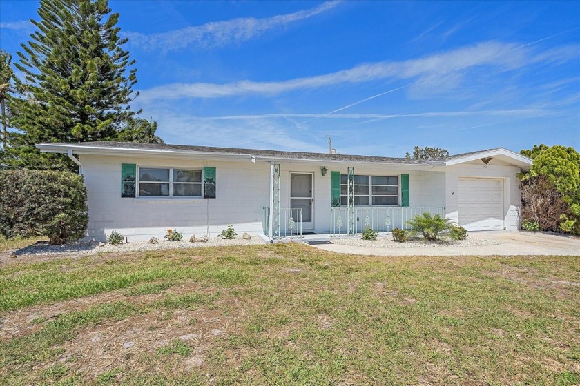 This 2-bedroom, 2-bathroom single-family property in Venice - Beach Home for sale in Venice, Florida on Beachhouse.com