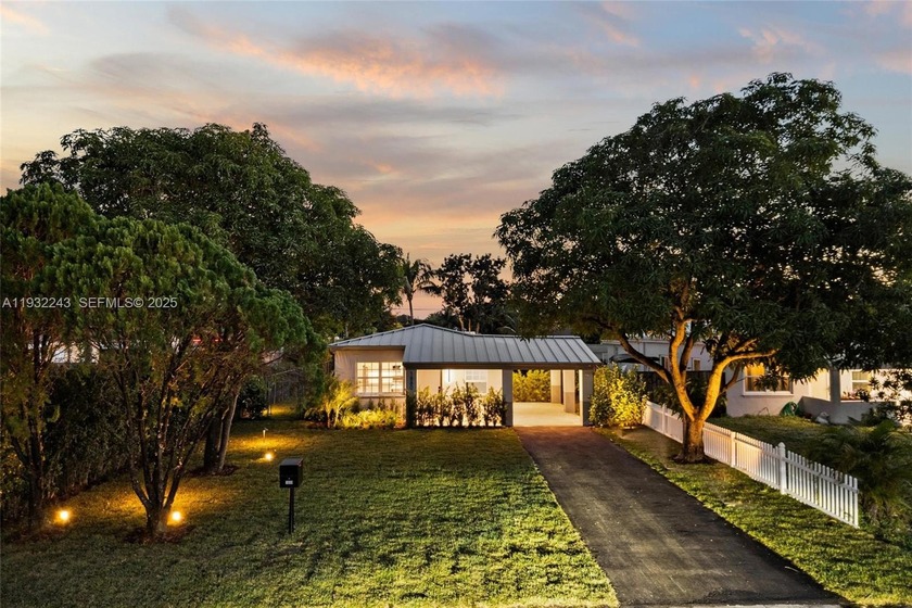 Completely RENOVATED-TRUE-3 bed/2 ba home in centrally located N - Beach Home for sale in North Miami Beach, Florida on Beachhouse.com