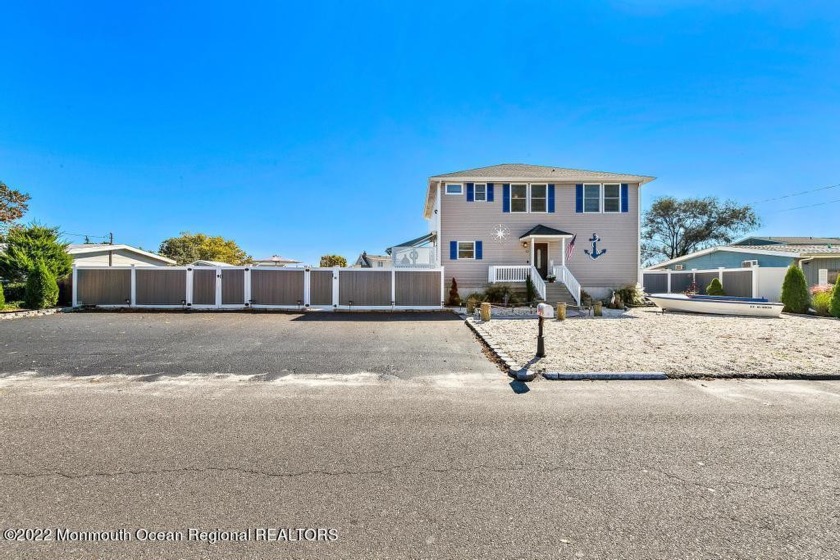 *RARE FIND - DOUBLE LOT, 100 FEET OF WATER FRONTAGE, SALTWATER - Beach Home for sale in Beach Haven West, New Jersey on Beachhouse.com