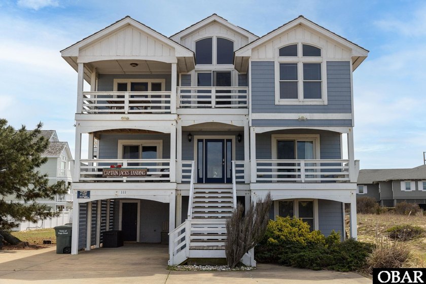 Perfectly positioned just two lots off the ocean in Nags Head - Beach Home for sale in Nags Head, North Carolina on Beachhouse.com