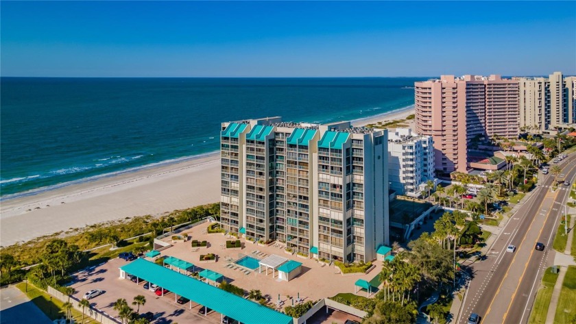 SPECTACULAR WATER VIEWS OVERLOOKING THE GULF OF MEXICO AND - Beach Condo for sale in Clearwater, Florida on Beachhouse.com