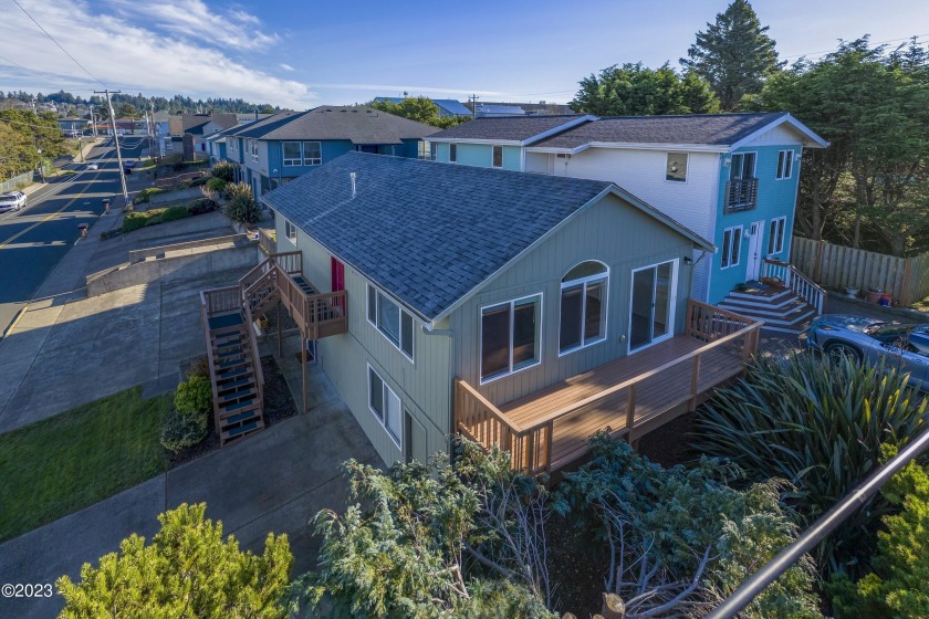 The ideal coastal living option, especially with the added - Beach Condo for sale in Newport, Oregon on Beachhouse.com