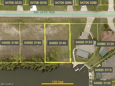 Beautiful location to build your dream home on this wide, gulf - Beach Lot for sale in Cape Coral, Florida on Beachhouse.com