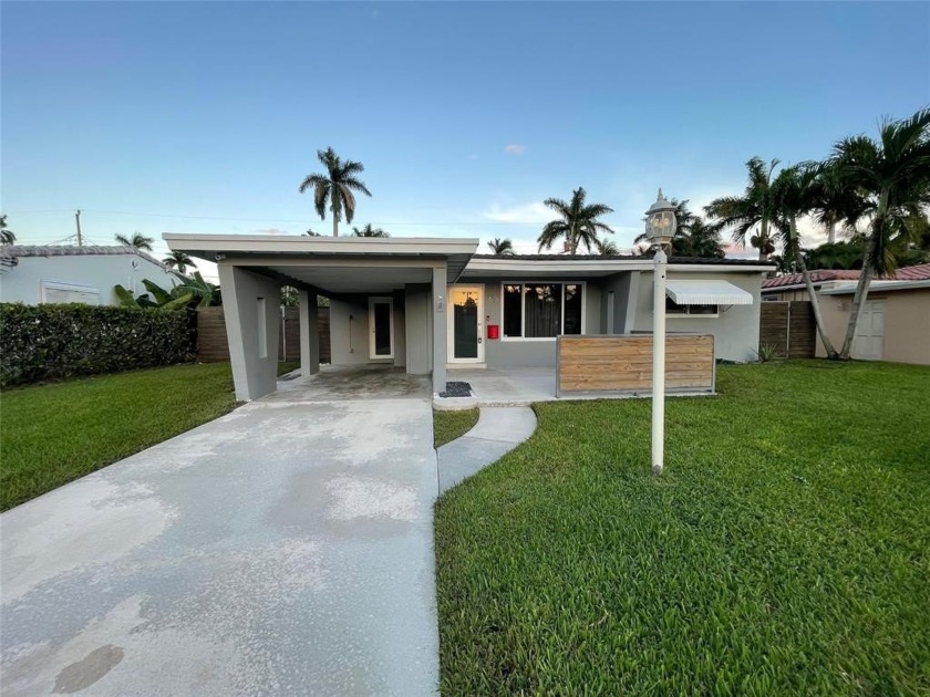FULLY UPDATED! 2020 ROOF, 2021 AC, 2023 WATER HEATER, IMPACT - Beach Home for sale in Hollywood, Florida on Beachhouse.com