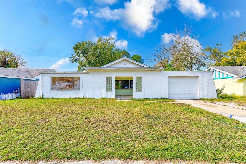 NO FLOODING HERE! Located just blocks from the Gulf of Mexico in - Beach Home for sale in Holiday, Florida on Beachhouse.com