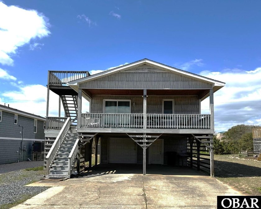 3712 Hallett St, Kitty Hawk--Step into this 3bd/2bth fully - Beach Home for sale in Kitty Hawk, North Carolina on Beachhouse.com
