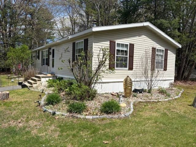 YEAR ROUND. Central Air cond.Corner unit. Well Maintained - Beach Home for sale in Old Orchard Beach, Maine on Beachhouse.com