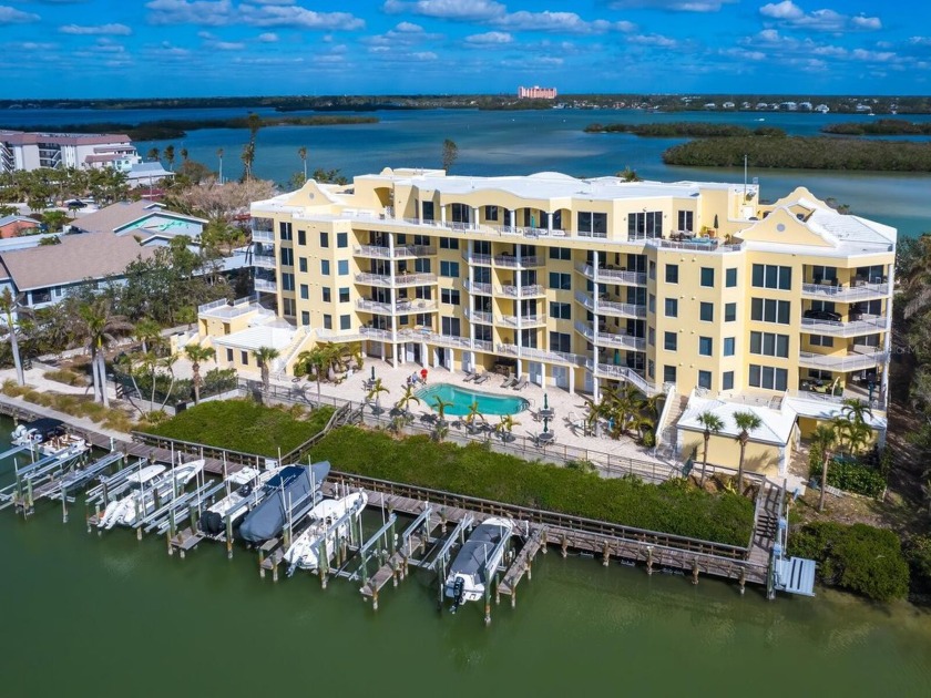 Experience the Pinnacle of Siesta Key Living. Relish spectacular - Beach Condo for sale in Sarasota, Florida on Beachhouse.com