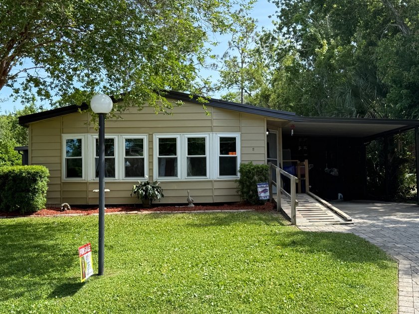 With 1,350 square feet of living space, this two-bedroom - Beach Home for sale in Ormond Beach, Florida on Beachhouse.com