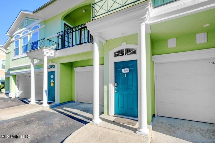 Fully furnished, turn-key 1 bedroom, 1 bathroom condo in Legacy - Beach Condo for sale in Gulfport, Mississippi on Beachhouse.com