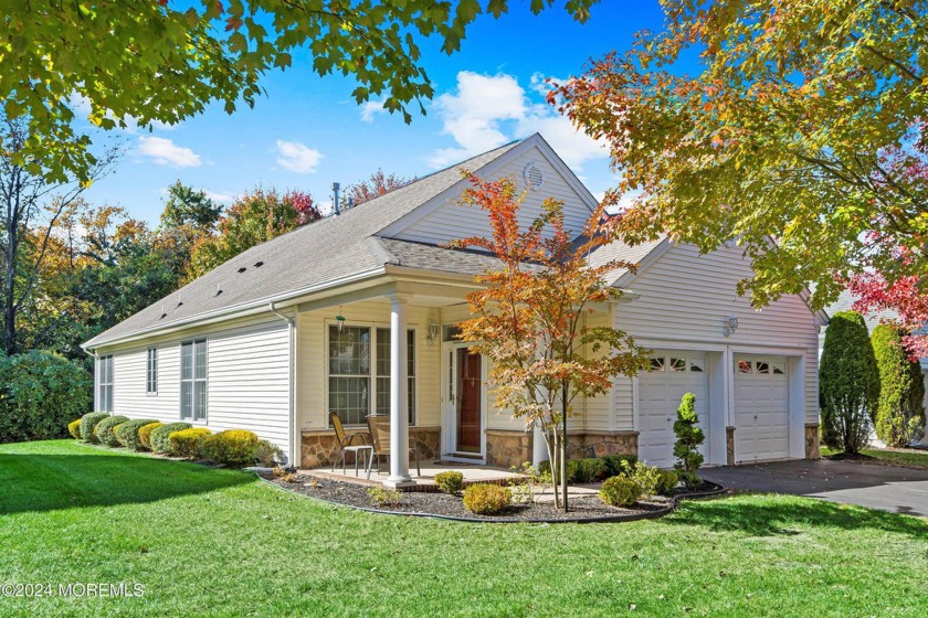 EXCEPTIONAL & PRISTINE HOME! An EXTENDED Azalea model, a - Beach Home for sale in Ocean Township, New Jersey on Beachhouse.com