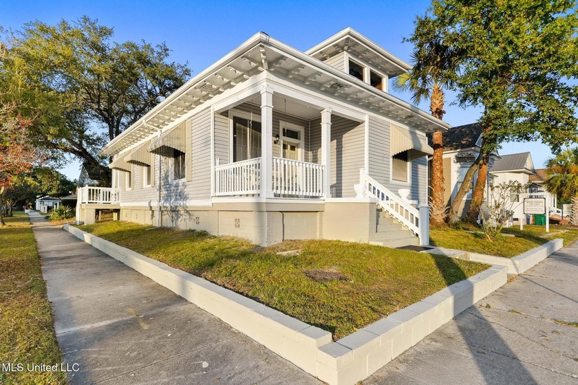 Beautiful Home in downtown Gulfport!!! Great investment property - Beach Home for sale in Gulfport, Mississippi on Beachhouse.com