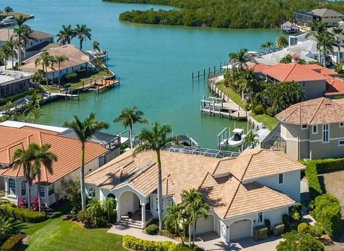 BAY VIEW opportunity calls!  Welcome to this elegant, quality - Beach Home for sale in Marco Island, Florida on Beachhouse.com