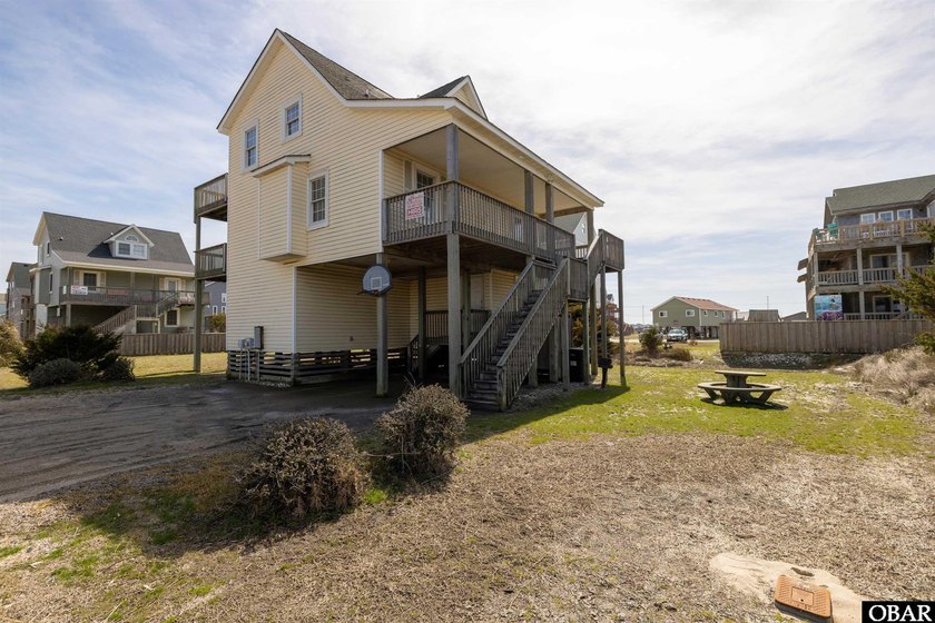 23216 Sea Oats Dr, Rodanthe- Your Rodanthe beach house awaits - Beach Home for sale in Rodanthe, North Carolina on Beachhouse.com