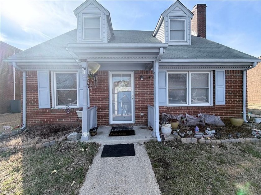 Don't Miss This Opportunity to Be Minutes from the Beach! This - Beach Home for sale in Hampton, Virginia on Beachhouse.com