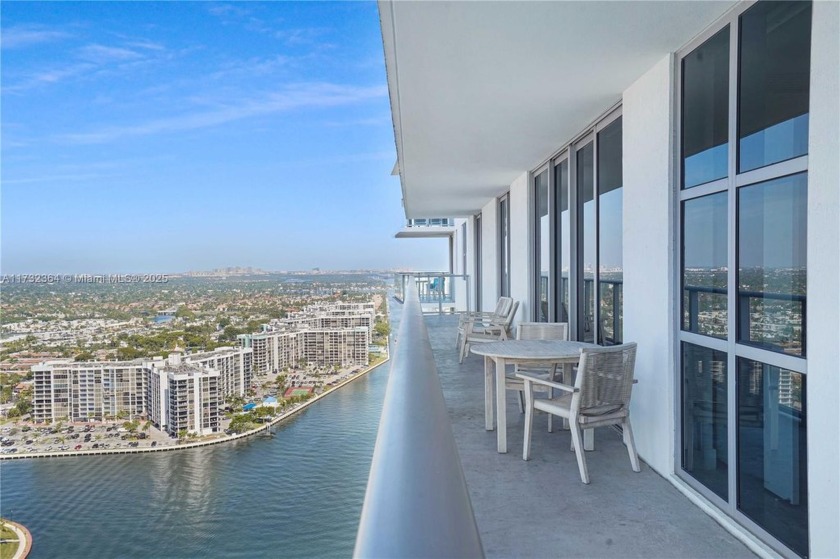 Live the dream in this stunning 3-bedroom, 2-bathroom high-floor - Beach Condo for sale in Hollywood, Florida on Beachhouse.com