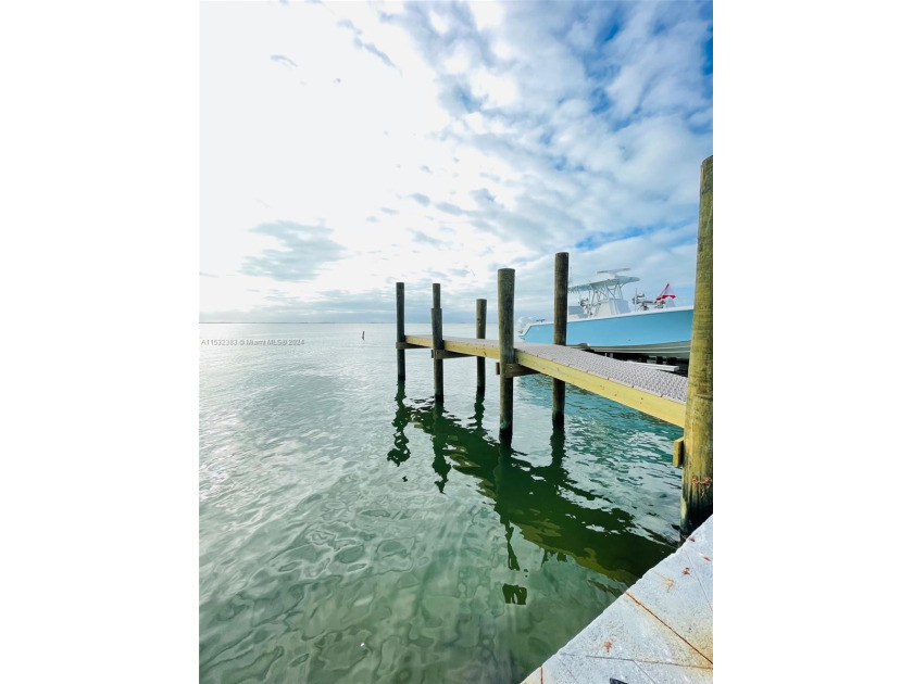 Do not miss out on this opportunity to own your very own slice - Beach Lot for sale in Key Largo, Florida on Beachhouse.com