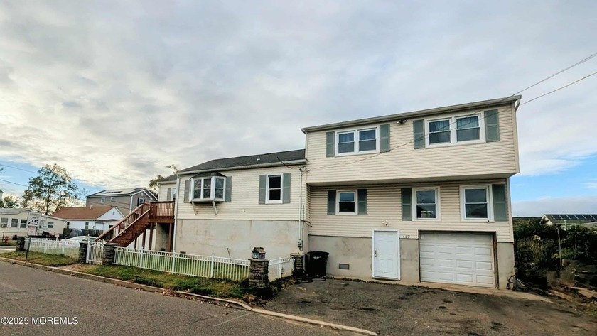 Location, location, location! With 3 bedrooms, 3 full bathrooms - Beach Home for sale in Union Beach, New Jersey on Beachhouse.com
