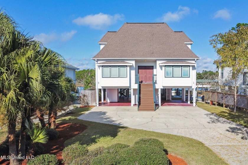Glorious waterfront property in Pass Christian! This three - Beach Home for sale in Pass Christian, Mississippi on Beachhouse.com