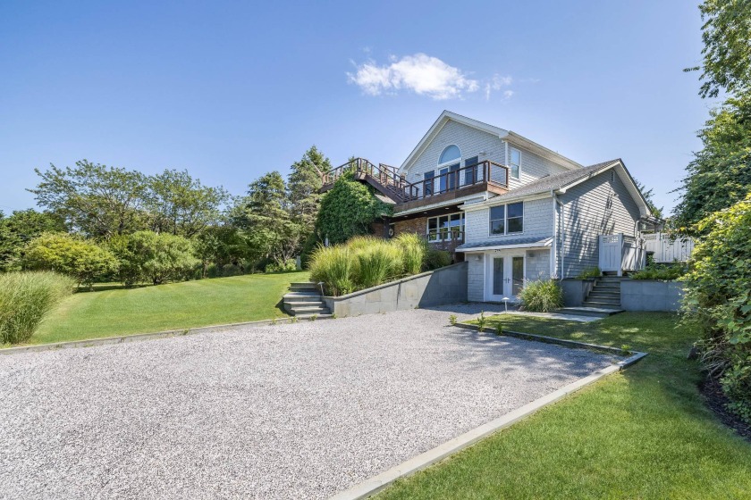 Perched on a gentle hill in the heart of Montauk, just a few - Beach Home for sale in East Hampton, New York on Beachhouse.com