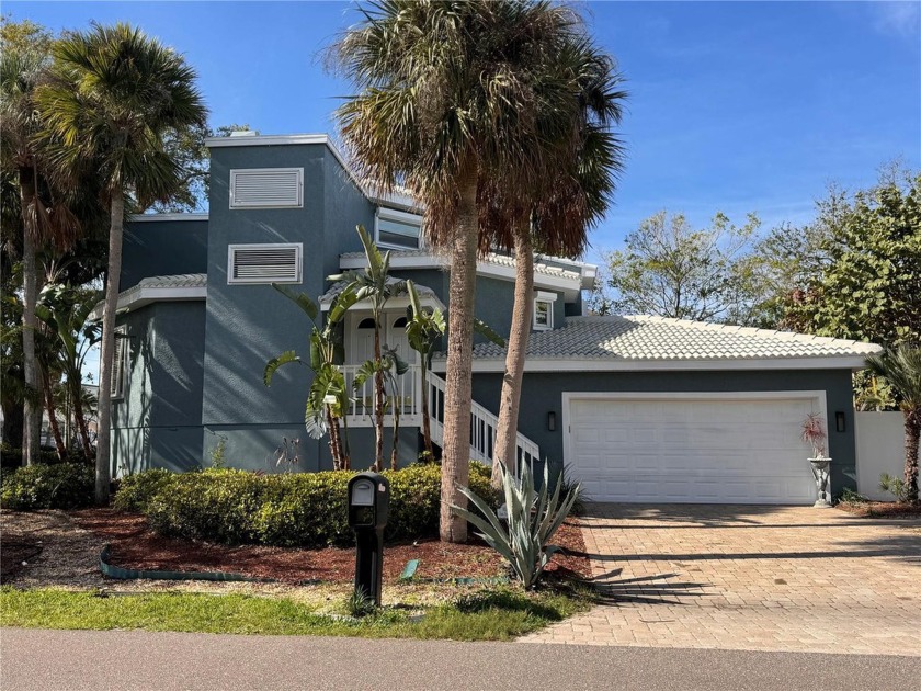 Under contract-accepting backup offers. Price Improvement!! Come - Beach Home for sale in Redington Beach, Florida on Beachhouse.com