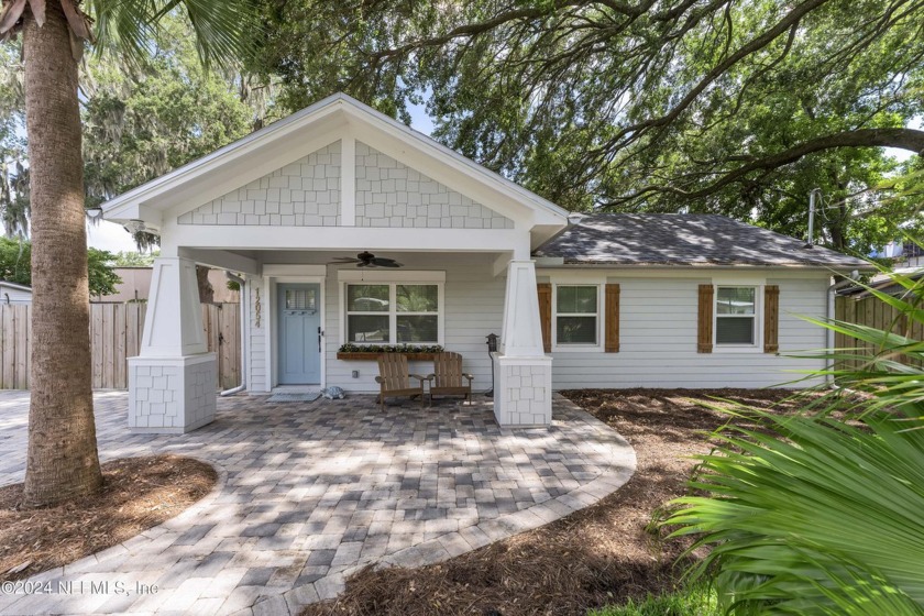 FURNISHINGS NEGOTIABLE....SuperCute Craftsman Style Home built - Beach Home for sale in Jacksonville, Florida on Beachhouse.com