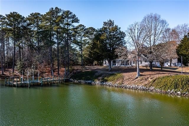 This incredible point of land on Taylors Creek, near the mouth - Beach Home for sale in Weems, Virginia on Beachhouse.com